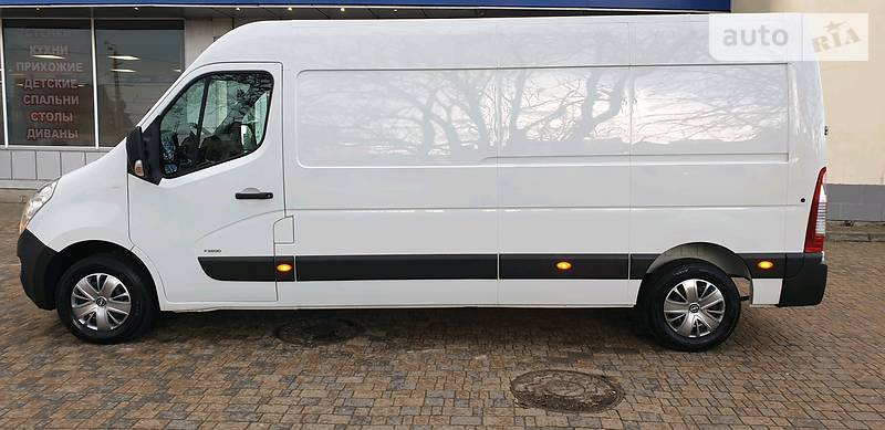 Вантажопасажирський фургон Opel Movano 2016 в Одесі