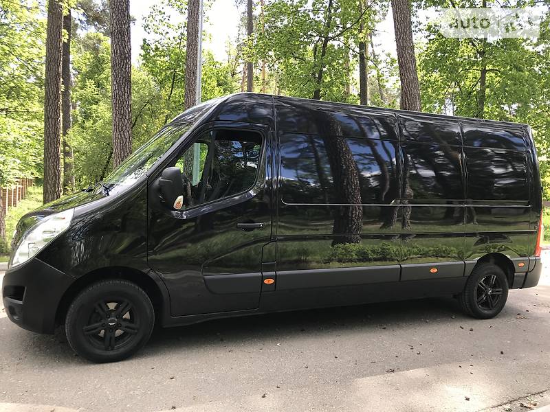 Вантажопасажирський фургон Opel Movano 2016 в Києві