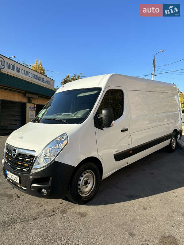 Вантажний фургон Opel Movano 2016 в Слов'янську