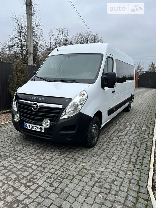 Вантажопасажирський фургон Opel Movano 2018 в Коростені