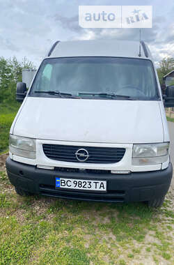 Вантажний фургон Opel Movano 2001 в Старому Самборі