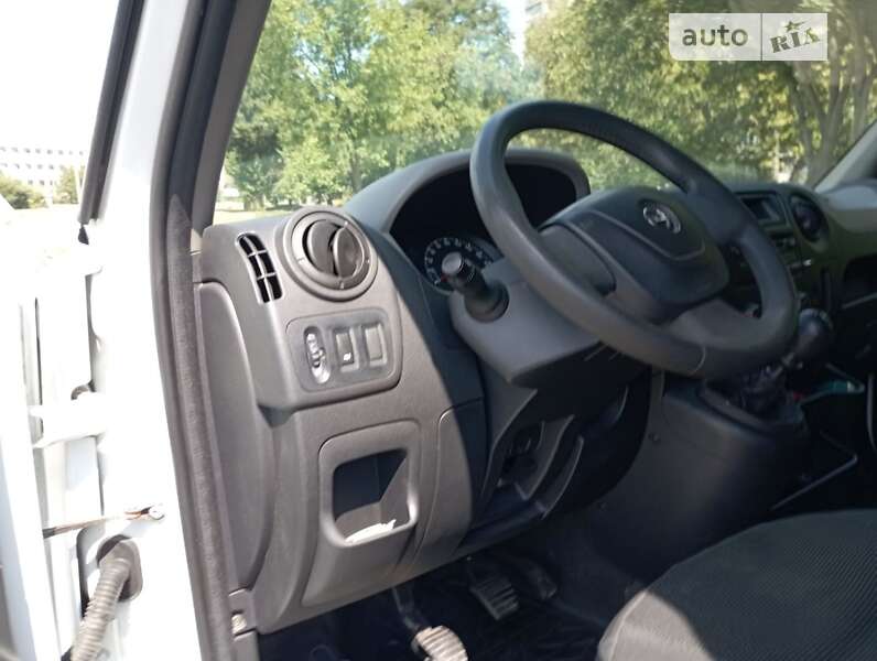 Грузовой фургон Opel Movano 2015 в Черкассах