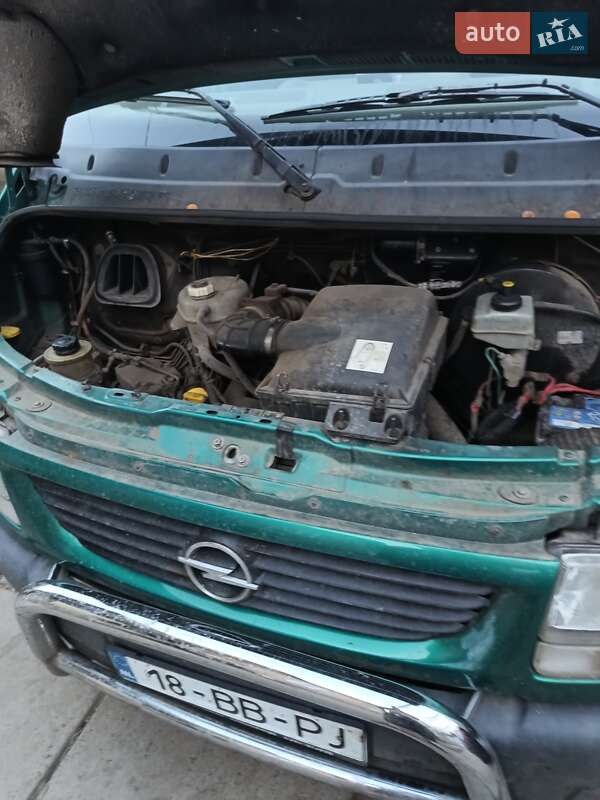 Другие автобусы Opel Movano 2002 в Кривом Роге