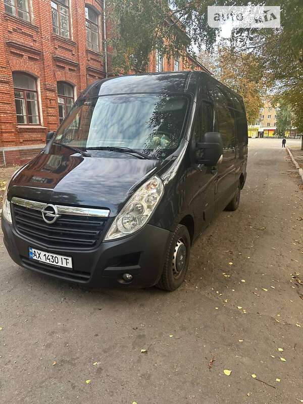 Грузовой фургон Opel Movano 2016 в Краснограде
