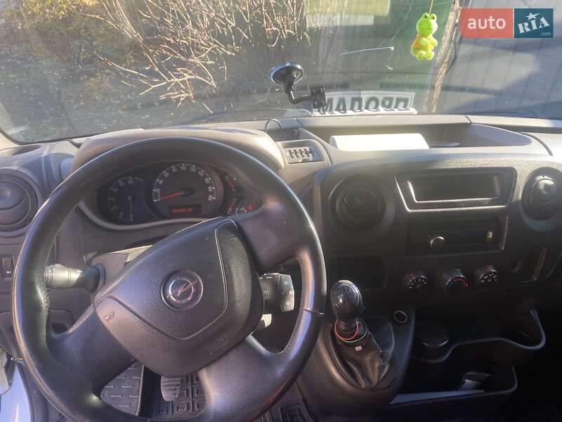 Вантажний фургон Opel Movano 2014 в Новомиколаївці