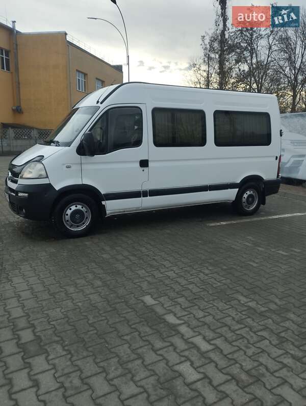Микроавтобус Opel Movano 2005 в 