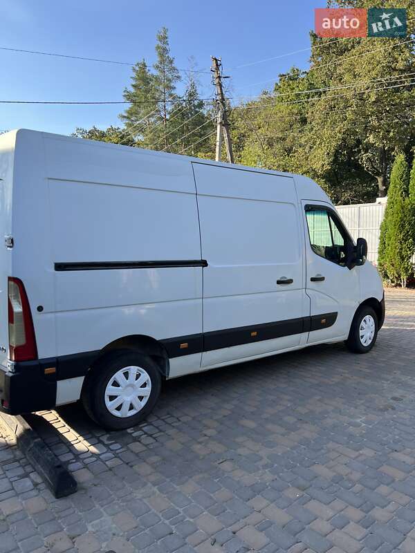 Микроавтобус Opel Movano 2014 в Киеве