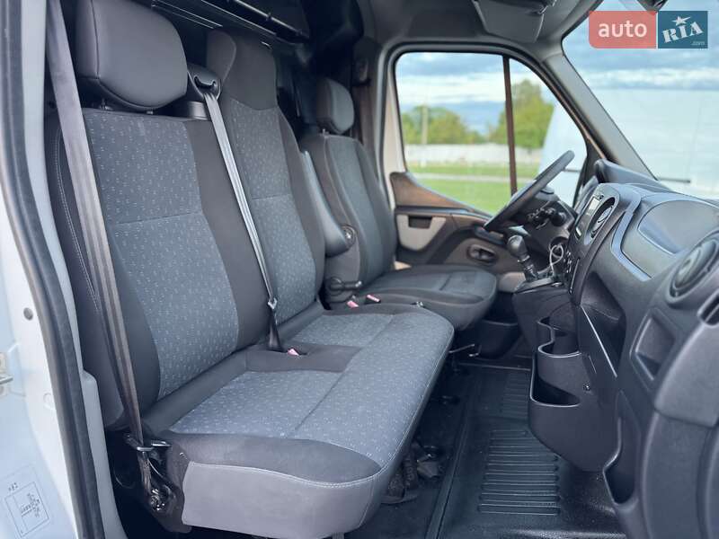 Вантажний фургон Opel Movano 2018 в Дубні