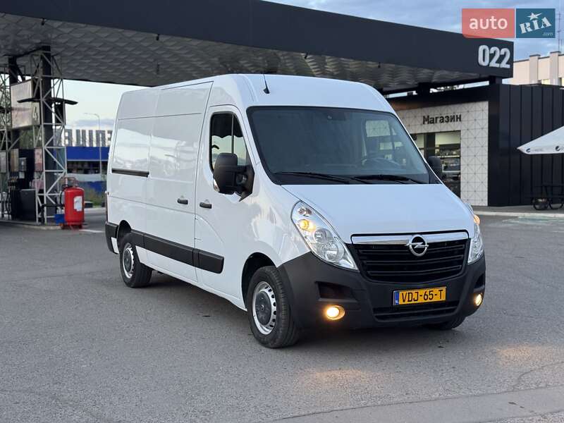 Вантажний фургон Opel Movano 2018 в Дубні