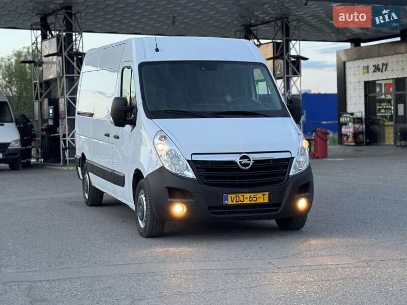 Вантажний фургон Opel Movano 2018 в Дубні