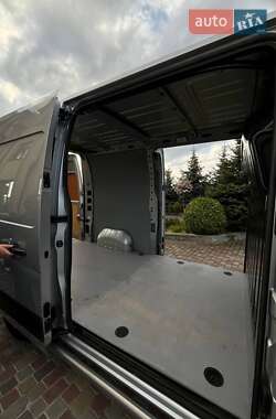 Вантажний фургон Opel Movano 2020 в 