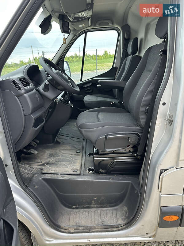 Вантажний фургон Opel Movano 2020 в Львові