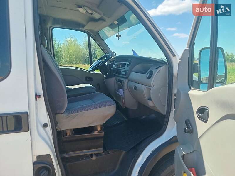 Мікроавтобус Opel Movano 2005 в Києві