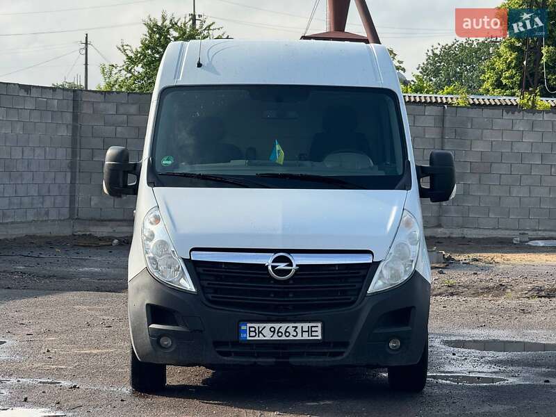 Грузовой фургон Opel Movano 2016 в 