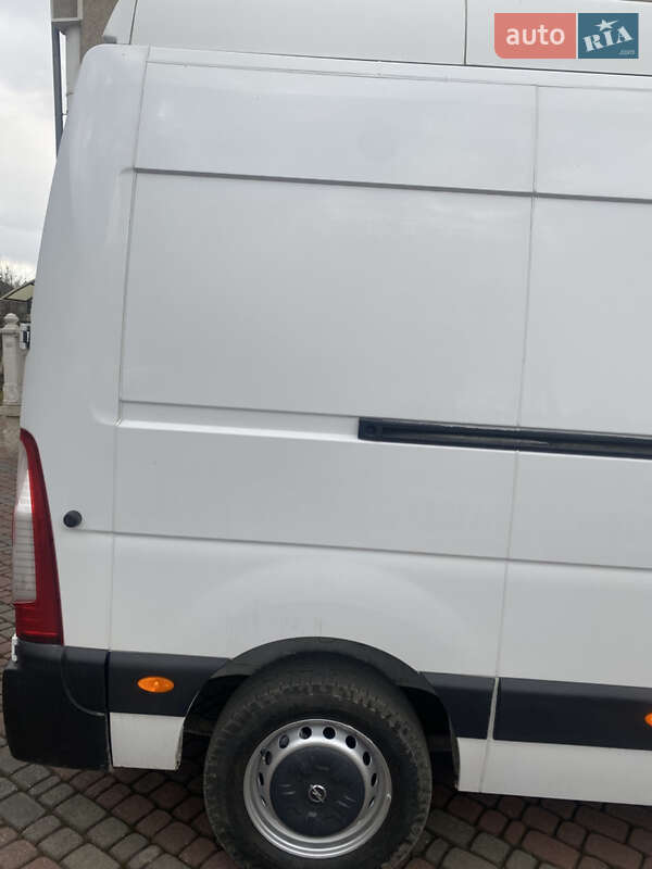 Грузовой фургон Opel Movano 2018 в Ивано-Франковске