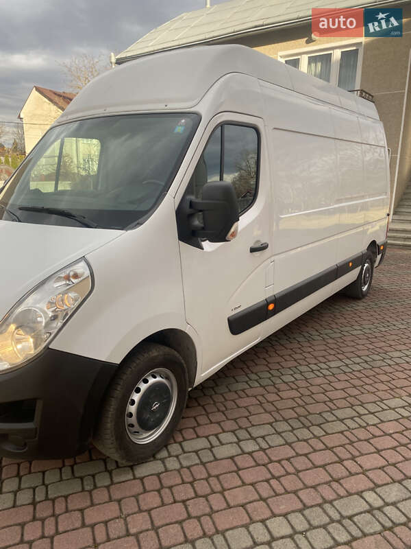 Грузовой фургон Opel Movano 2018 в Ивано-Франковске