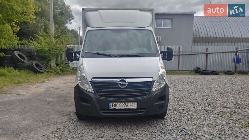 Грузовой фургон Opel Movano 2017 в Ровно