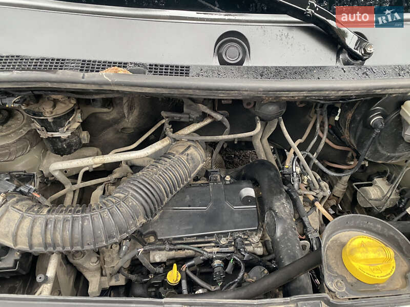 Вантажний фургон Opel Movano 2013 в Жмеринці