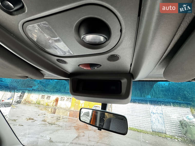 Микроавтобус Opel Movano 2012 в Киеве