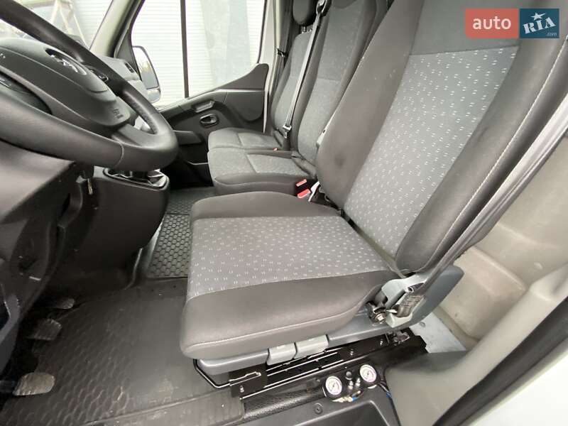 Грузовой фургон Opel Movano 2022 в Киеве