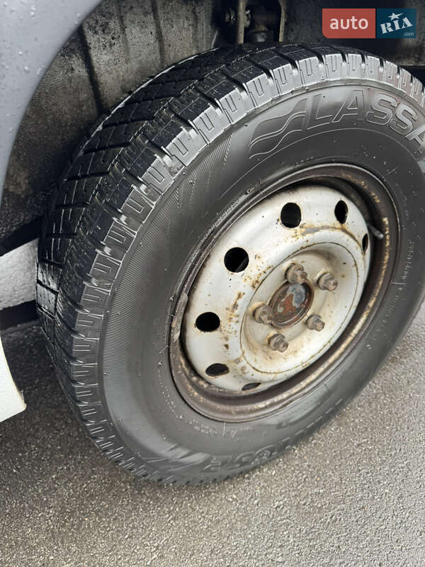 Микроавтобус грузовой (до 3,5т) Opel Movano 2006 в Киеве