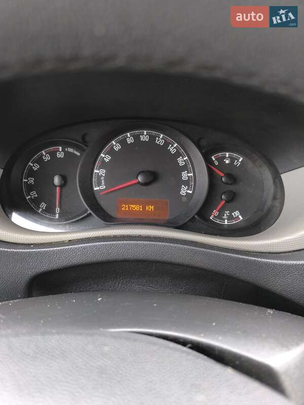 Грузовой фургон Opel Movano 2012 в Полтаве