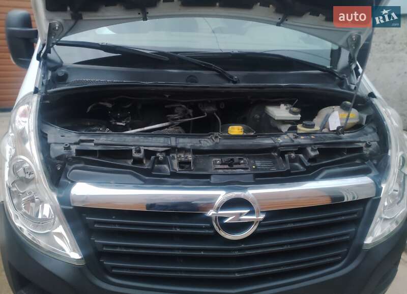 Грузовой фургон Opel Movano 2013 в Ровно