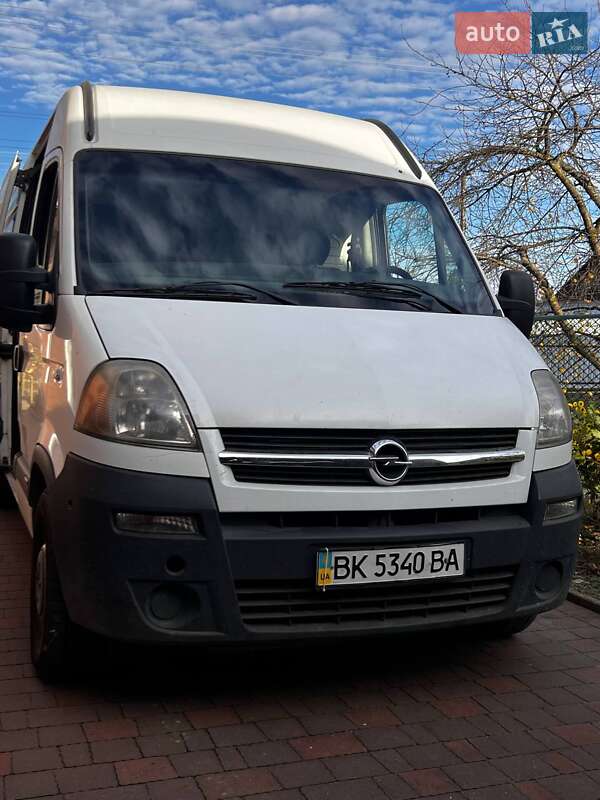 Грузовой фургон Opel Movano 2005 в Березному