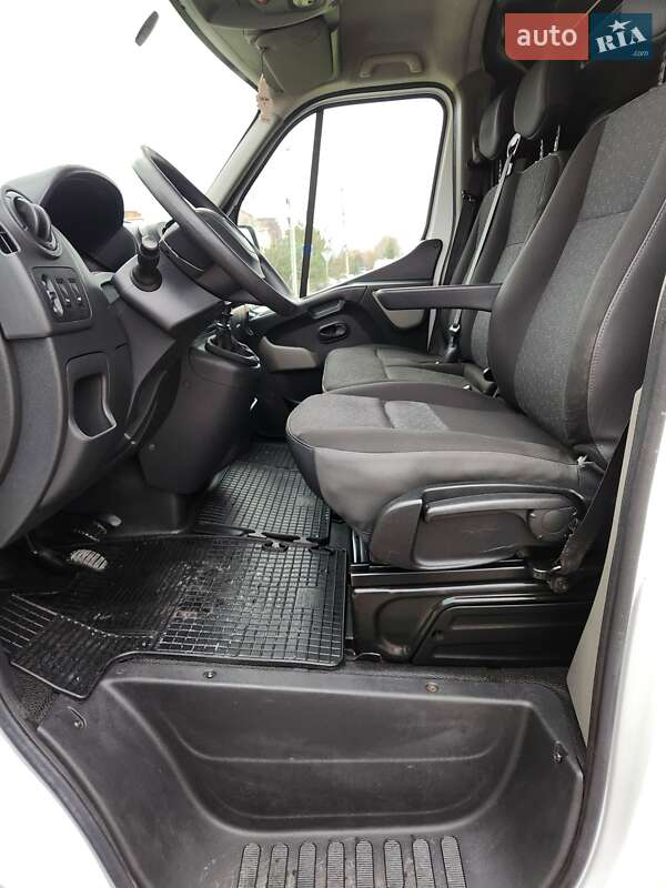 Грузовой фургон Opel Movano 2018 в Дубно