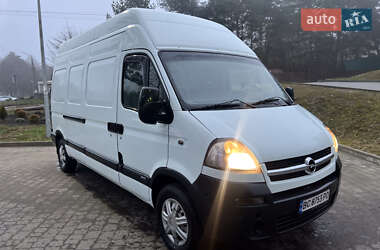 Вантажний фургон Opel Movano 2007 в Новояворівську