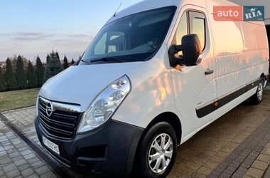 Вантажний фургон Opel Movano 2015 в Івано-Франківську
