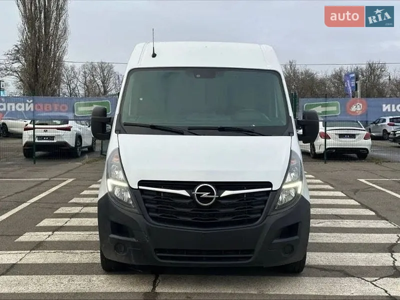 Opel Movano