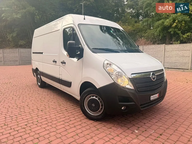 Opel Movano