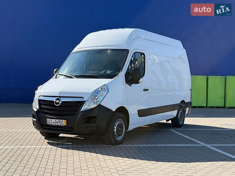 Opel Movano