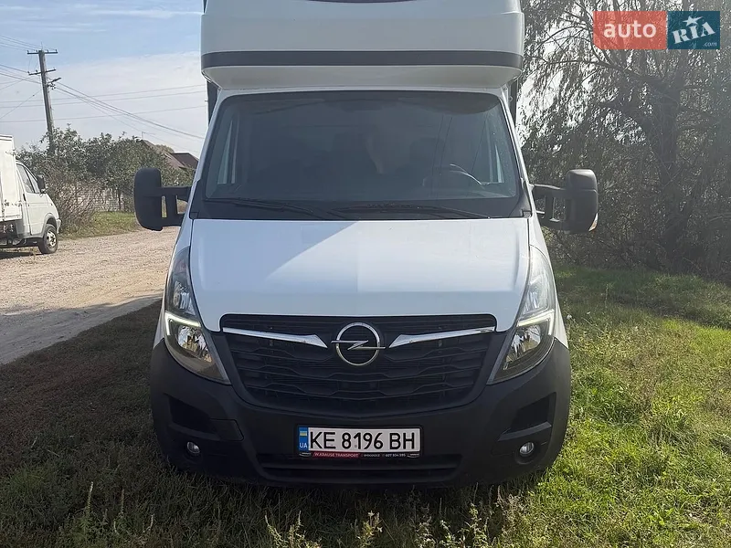 Opel Movano 2020