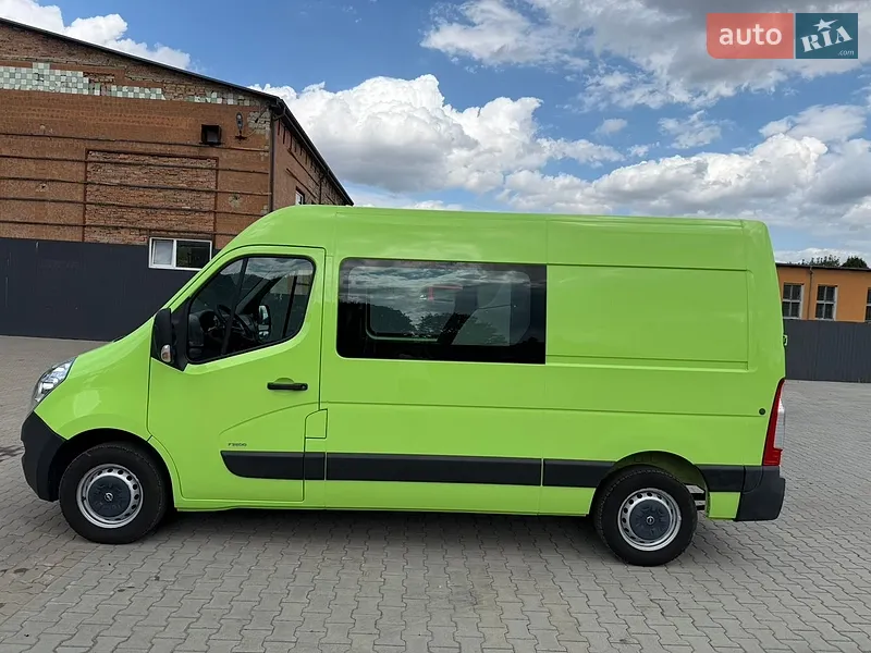 Opel Movano