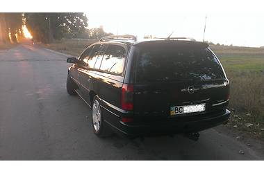 Універсал Opel Omega 2002 в 