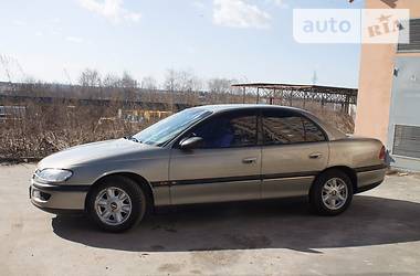 Седан Opel Omega 1997 в Ирпене