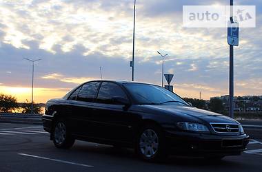 Седан Opel Omega 2000 в Виннице