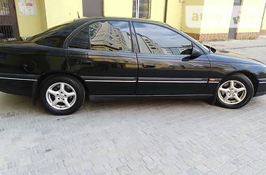 Седан Opel Omega 1999 в Ивано-Франковске