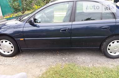 Седан Opel Omega 2001 в Харькове