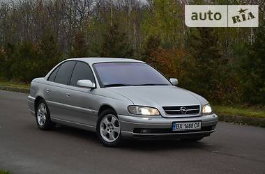 Седан Opel Omega 2003 в Ровно