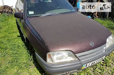 Седан Opel Omega 1990 в Києві