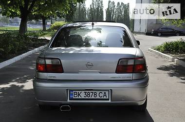 Седан Opel Omega 2002 в Рівному