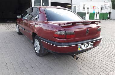 Седан Opel Omega 1995 в Луцке