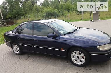 Седан Opel Omega 1995 в Богородчанах