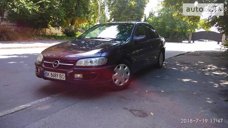 Седан Opel Omega 1994 в Ровно