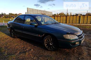 Седан Opel Omega 1996 в Ивано-Франковске