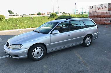 Универсал Opel Omega 2003 в Ужгороде