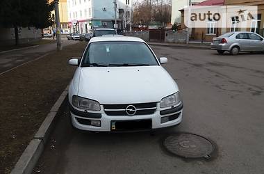 Седан Opel Omega 1996 в Ровно